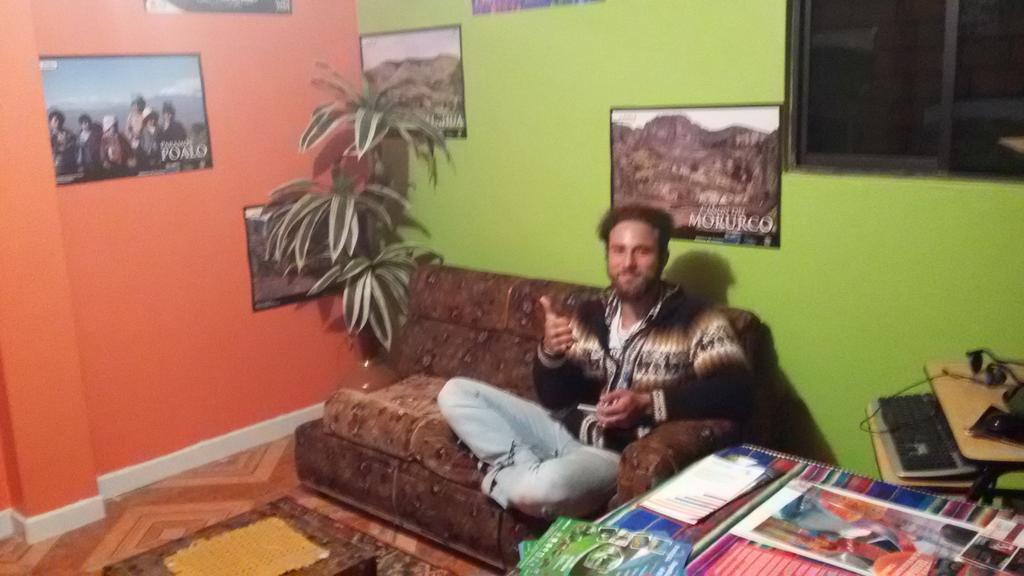 Hostel Sendero De Volcanes ラタクンガ エクステリア 写真