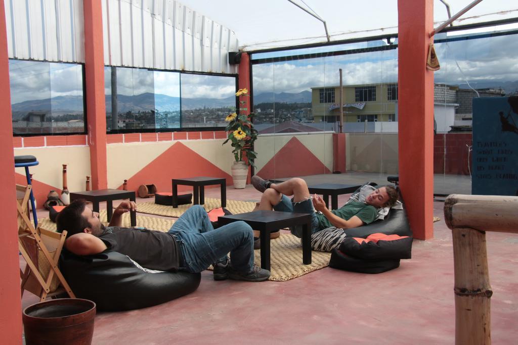 Hostel Sendero De Volcanes ラタクンガ エクステリア 写真