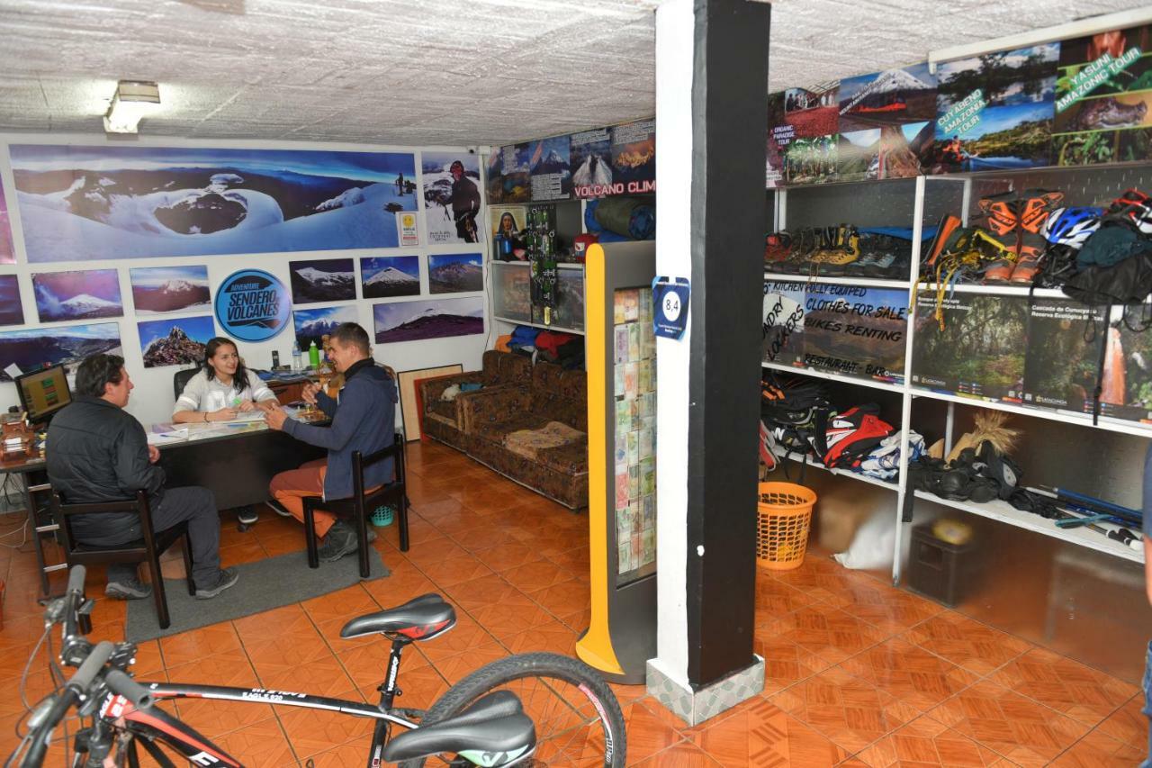 Hostel Sendero De Volcanes ラタクンガ エクステリア 写真
